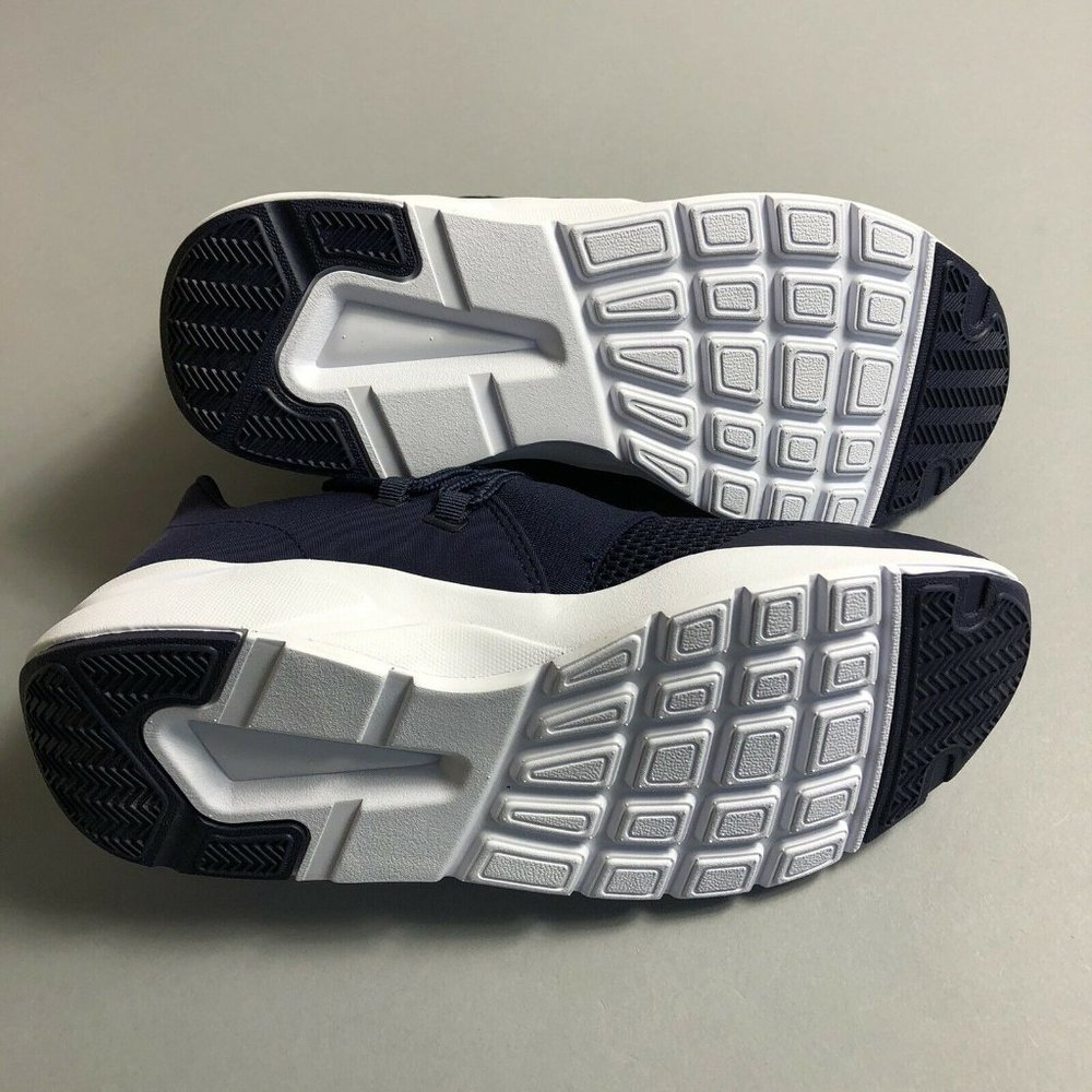 Fabletics Zuma Studio III Sneakers in Nightshade - Picture 5 of 8